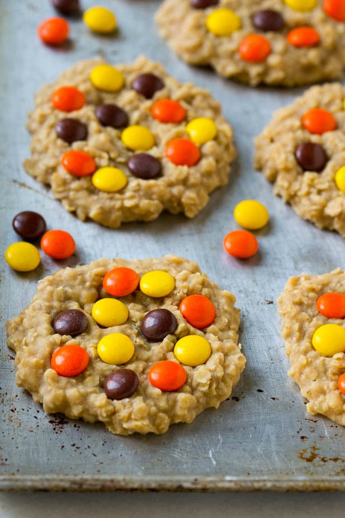 No Bake Peanut Butter Cookies Recipe | No Bake Cookies | Peanut Butter Cookies #peanutbutter #cookies #nobake #nobakecookies #peanutbuttercookies #dessert #bajap A sheet pan with no bake peanut butter cookies on it.