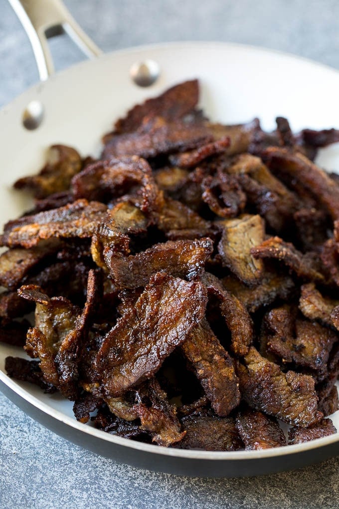 Mongolian Beef Recipe | Asian Beef Recipe | Chinese Beef | Beef Stir Fry #Chinese #Mongolian #Asian #mongolianbeef #beef #bajap #dinner Seared crispy flank steak pieces.