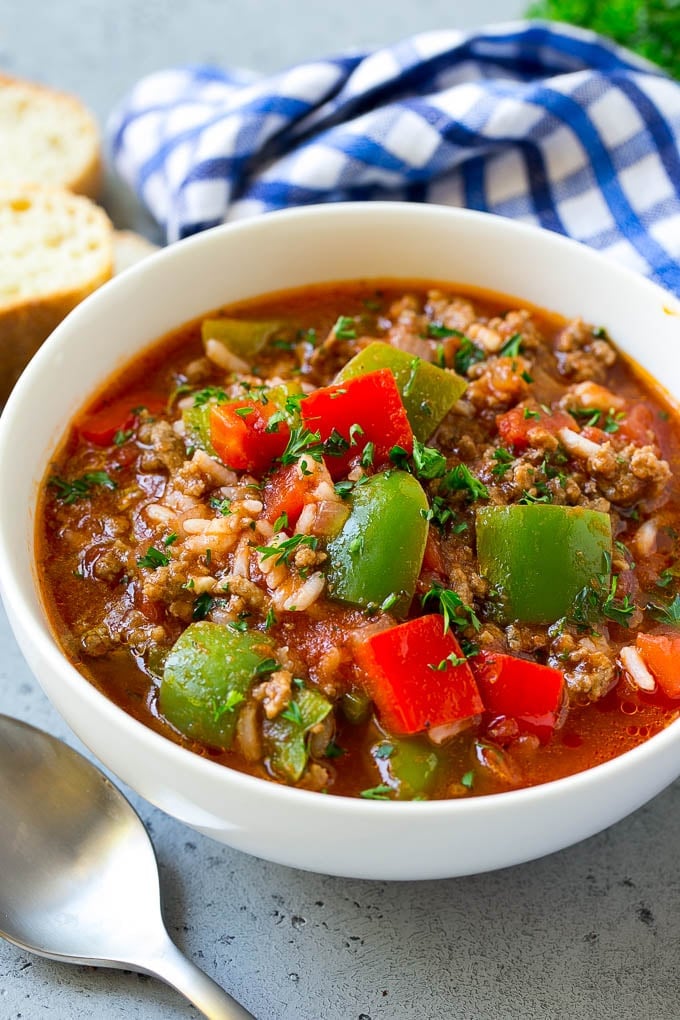 Stuffed Pepper Soup Recipe | Beef and Rice Soup | Stuffed Peppers #peppers #soup #beef #rice #dinner #bajap A bowl of stuffed pepper soup with ground beef, peppers and rice.