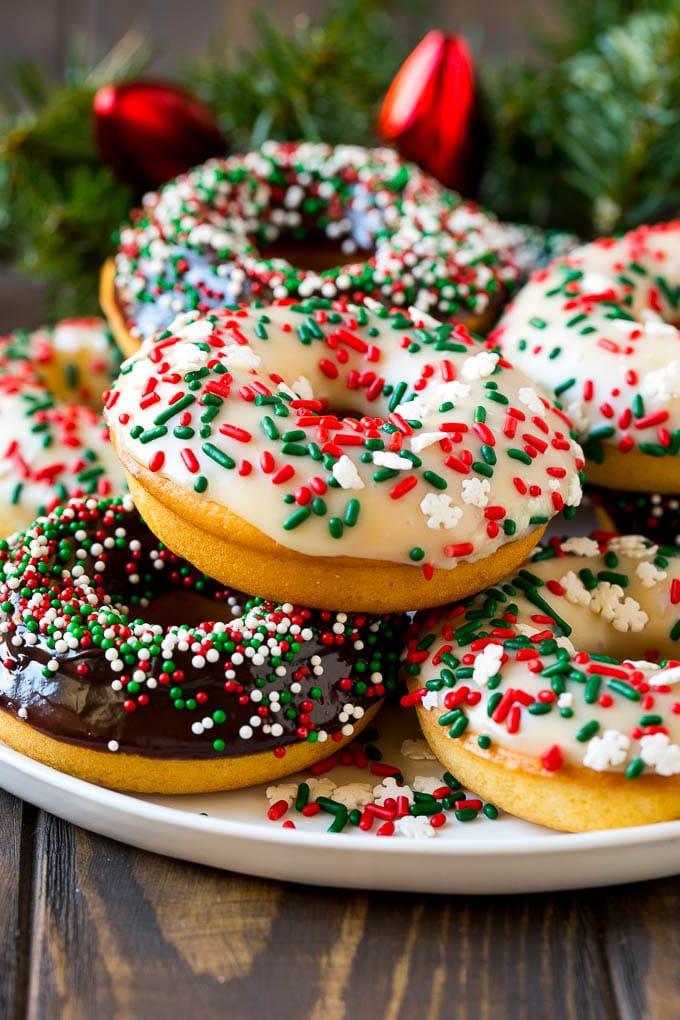 Baked Donuts Recipe | Cake Donuts | Chocolate Donuts | Sprinkle Donuts #donuts #chocolate #sprinkles #breakfast #brunch #bajap Baked donuts topped with chocolate ganache and decorated with holiday sprinkles.