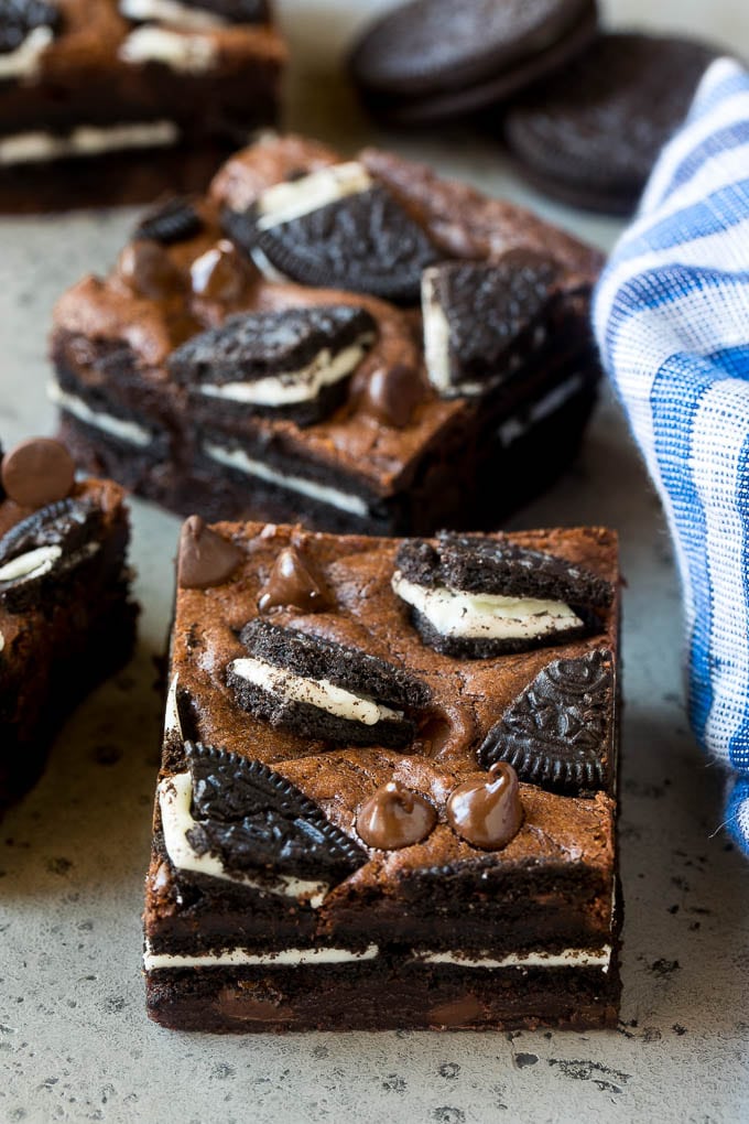 Oreo Brownies Recipe | Homemade Brownies | Chocolate Chip Brownies #brownies #oreos #chocolate #dessert #sweets #bajap Oreo brownies with layers of cookies between a rich fudgy dough.