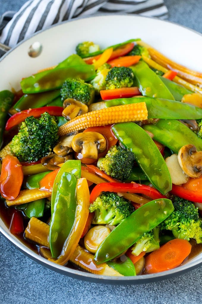 Vegetable Stir Fry Recipe | Veggie Stir Fry | Broccoli Stir Fry #vegetarian #vegetables #broccoli #dinner #bajap Vegetable stir fry with a variety of sauteed veggies in honey garlic sauce.