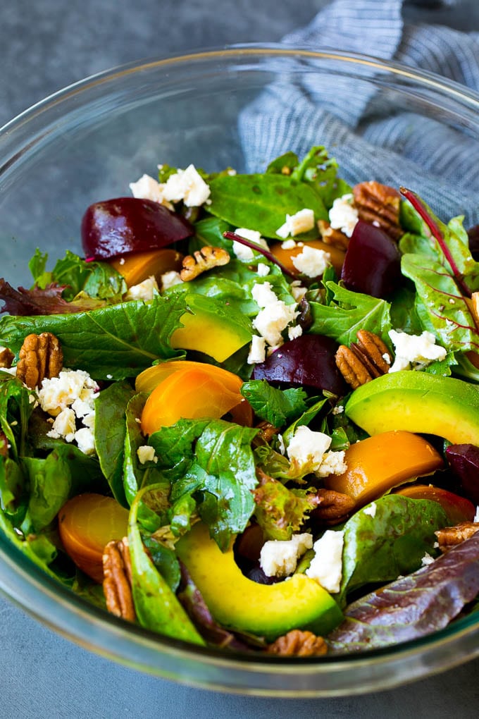 Beet Salad Recipe #beets #avocado #feta #salad #dinner #bajap Beet salad with mixed greens, feta cheese and avocado.