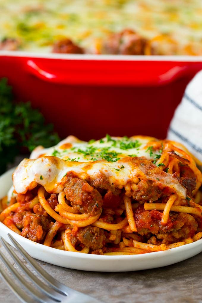 Baked Spaghetti Recipe | Baked Pasta #spaghetti #pasta #cheese #casserole #beef #sausage #dinner #bajap A serving of baked spaghetti topped with melted cheese.