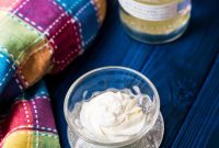 Whip Up Boozy Vanilla Whipped Cream at Home