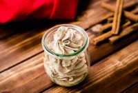 Fluffy Cinnamon Whipped Cream