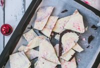 Easy Elegance: White & Dark Peppermint Bark