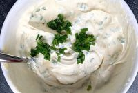 Whip Up Delicious Homemade Chive Sauce in 5 Minutes