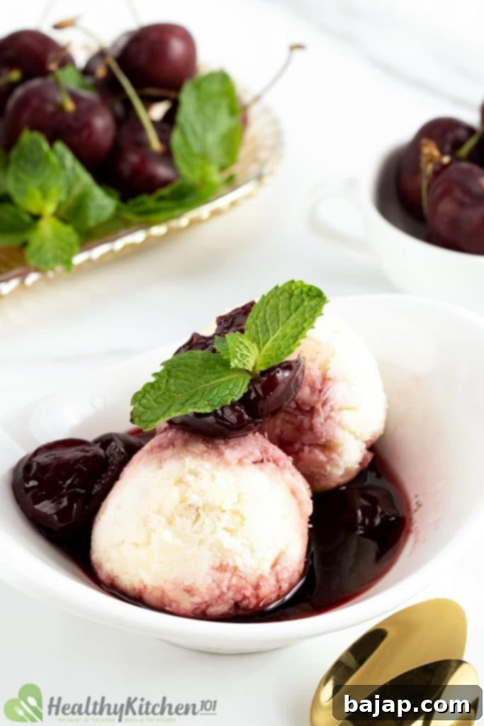 Homemade-Yogurt-and-Cherry-Red-Wine-Sauce-Recipe