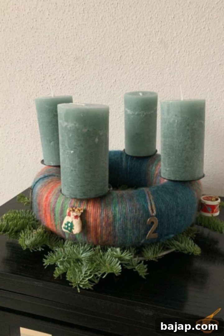 Learn how to create a stunning woolen Advent wreath by yourself for a cozy Christmas!