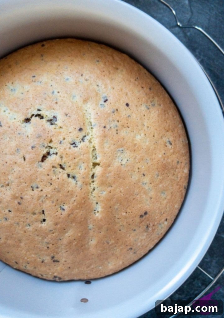cooling down the cake after baking