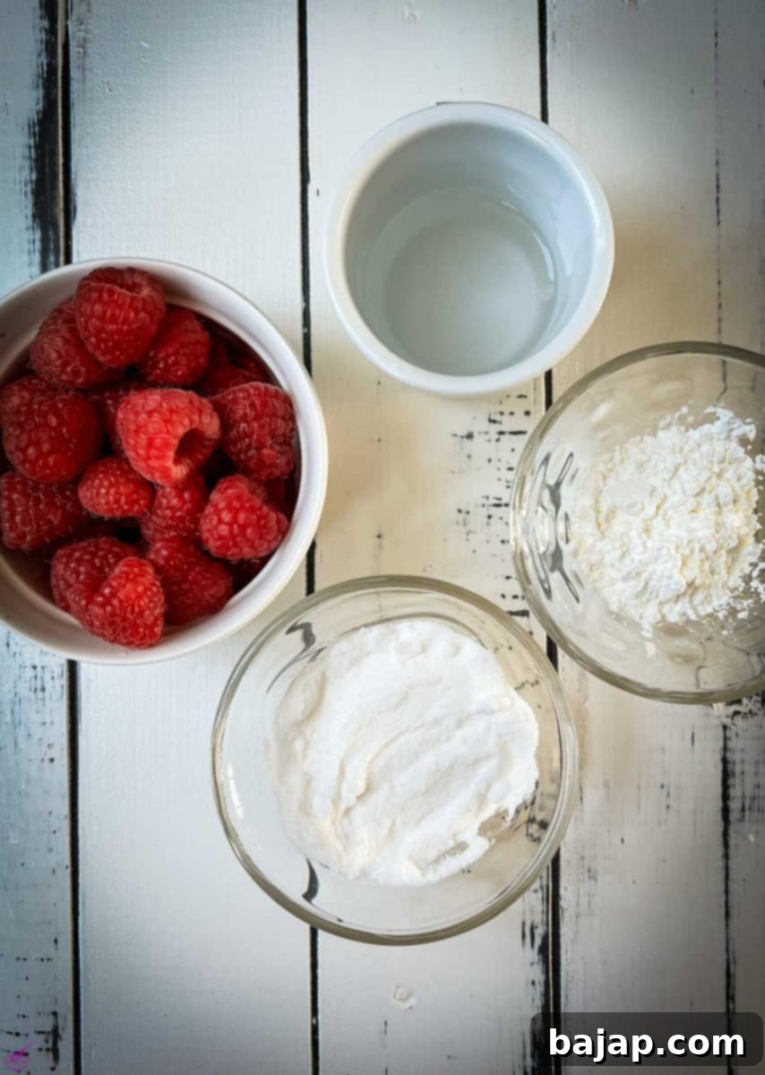Simple ingredients for an amazing raspberry sauce. 