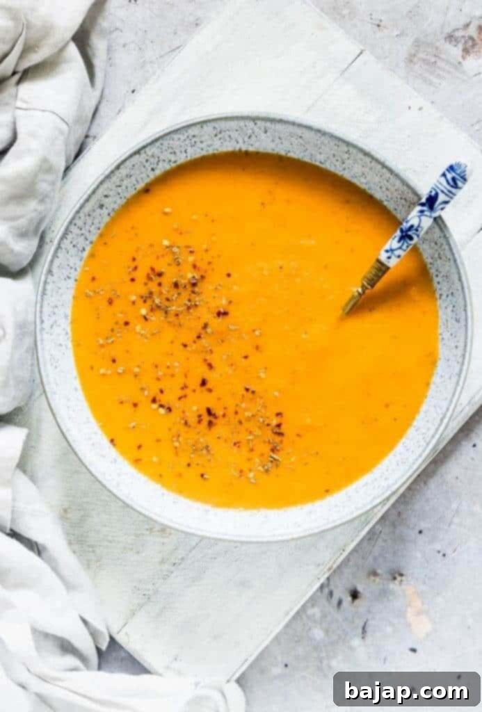 You will love this warming Instant Pot Carrot Soup recipe with coconut, curry & ginger. It is a 10 mins of effort soup, perfect for winter and chilly days.