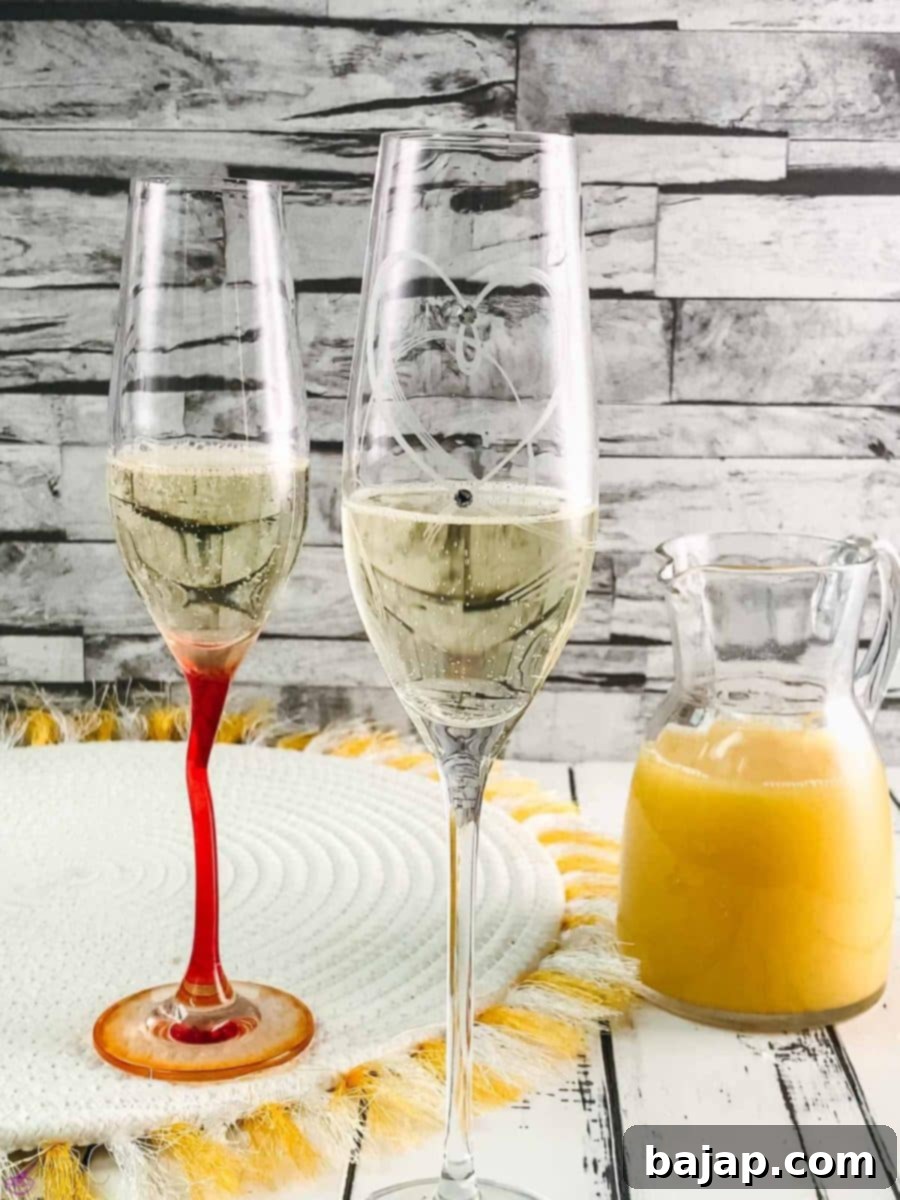 Fill the glass half full with sparkling wine.