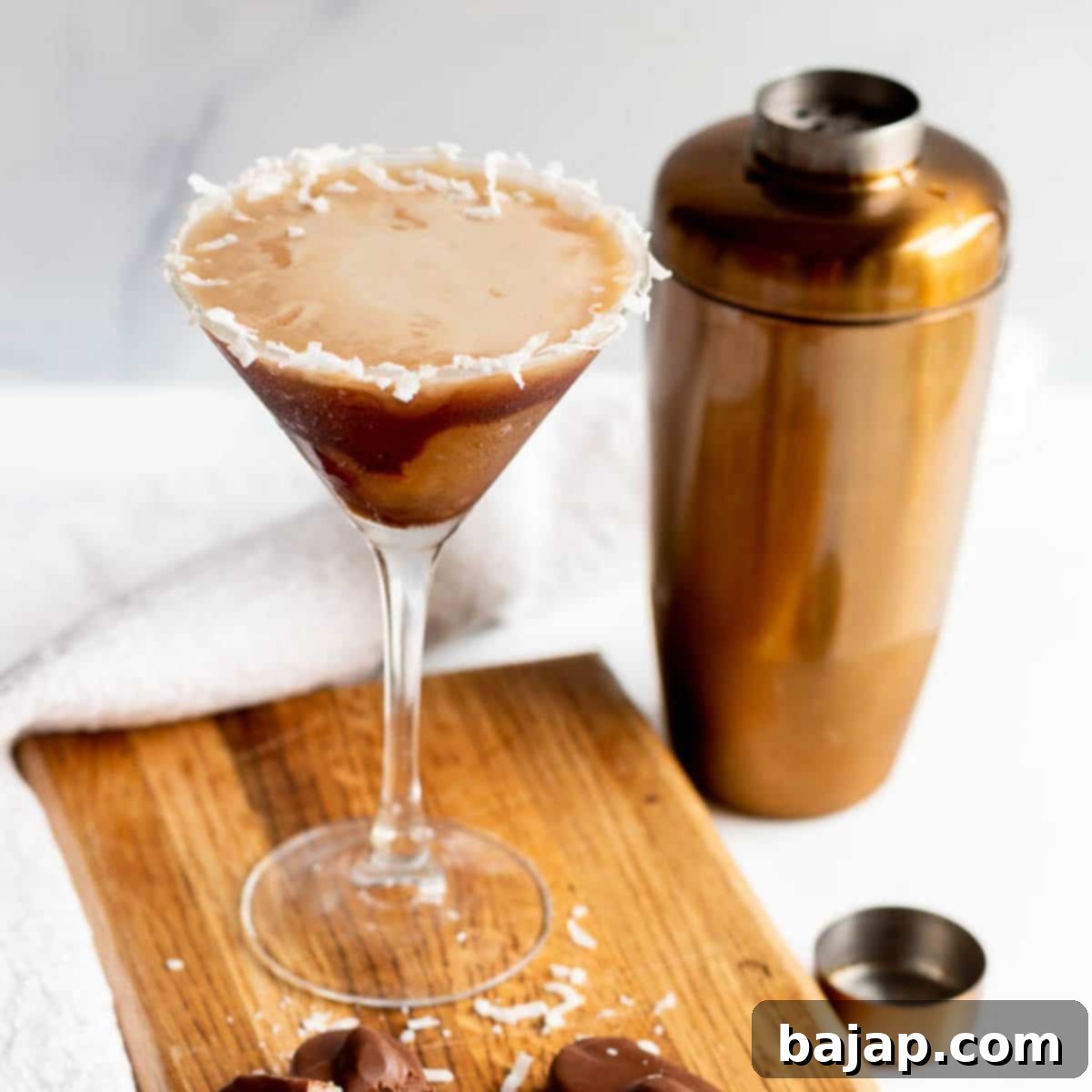 36 Irresistible Martini Recipes for National Martini Day on June 19th!