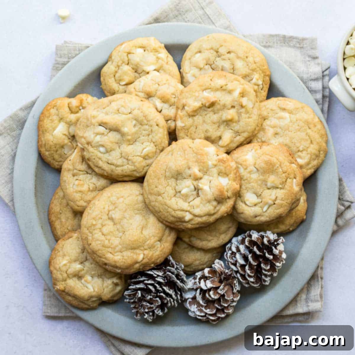 Dive into 50 irresistible chocolate chip cookie recipes! From classic to unique, find your new favorite treat.