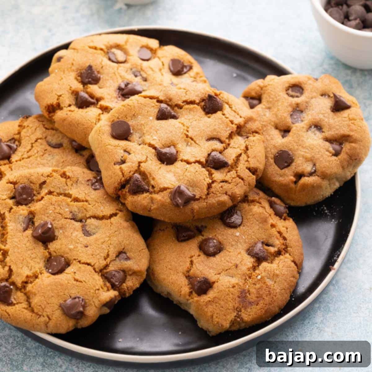 Dive into 50 irresistible chocolate chip cookie recipes! From classic to unique, find your new favorite treat.