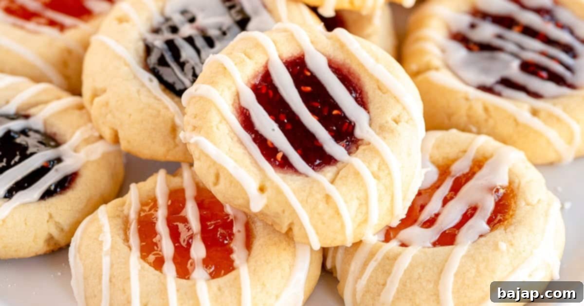 Bring holiday cheer with Christmas cookies from around the world!