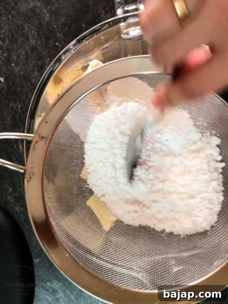 Viennese Vanilla Crescents 6 Sieve the powdered sugar into the mixing bowl.