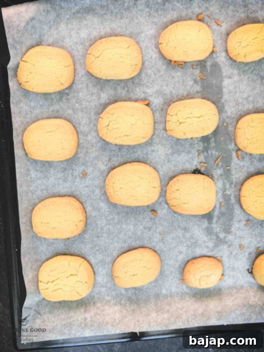 Delicious Heidesand (brown butter short bread) cookies after baking.