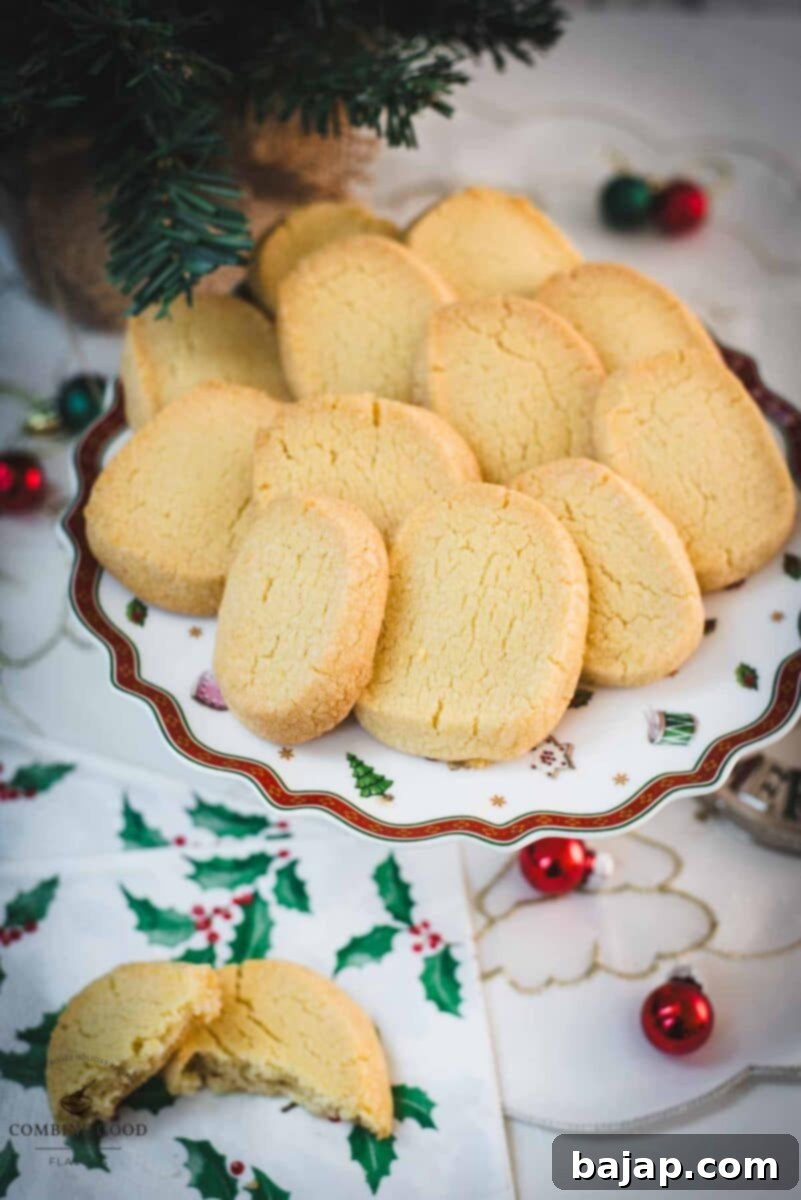 Delicious Heidesand (brown butter shortbread) cookies, placed on gorgeous cookie plate.