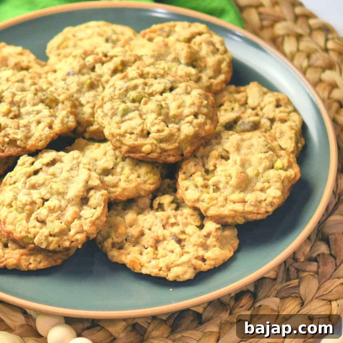 Chewy oatmeal honey pistachio cookies with a delightful crunch.