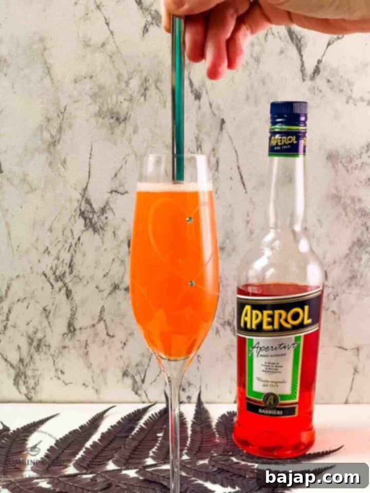 Give the Aperol mimosa a good stir before serving it.