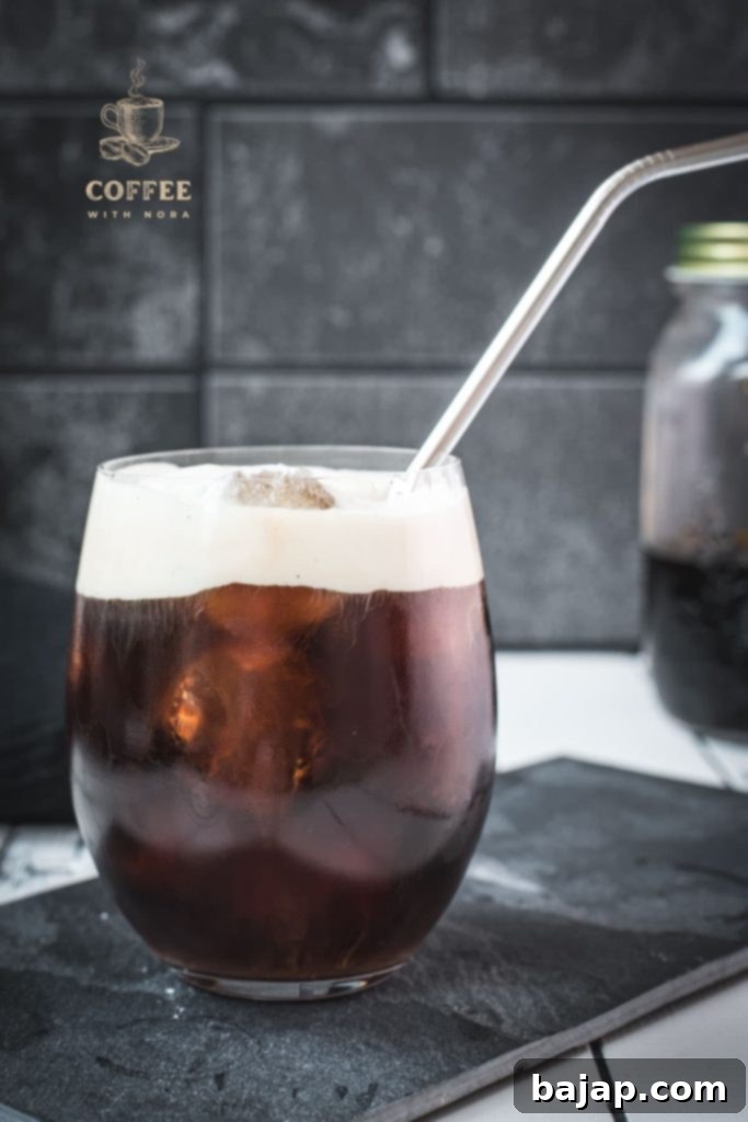 Iced Vanilla Cream Coffee: A Refreshing Homemade Brew 11 Delicious homemade vanilla sweet cream cold brew.